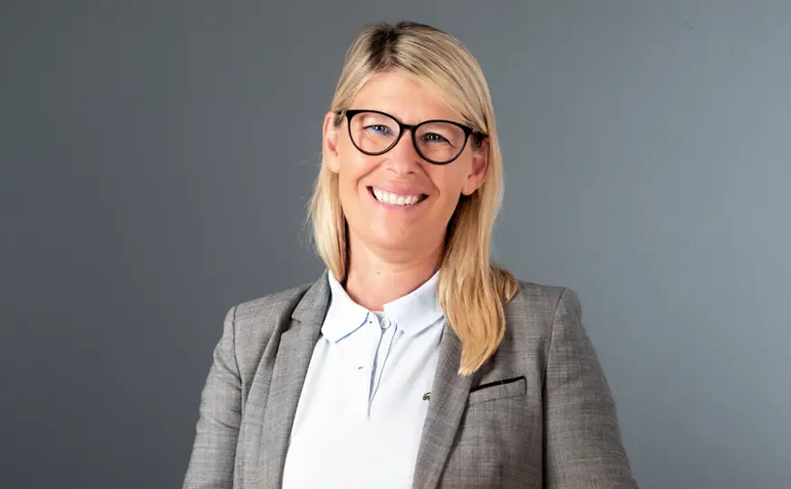 Portraitfoto von Corina Hörmann