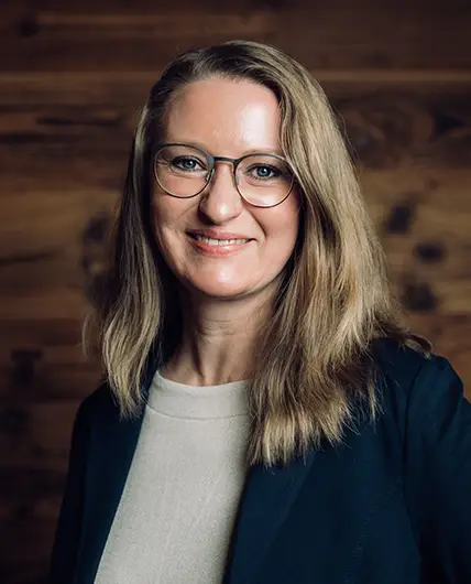 Portraitfoto von Ludmilla Fischer